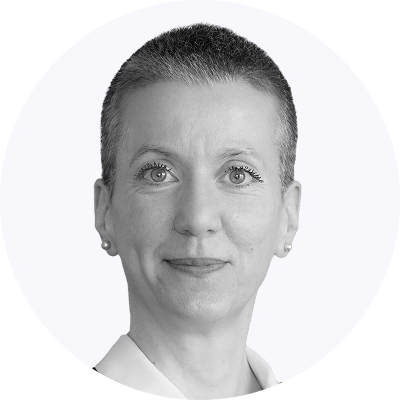 Szilvia Kovari-Krecsmary